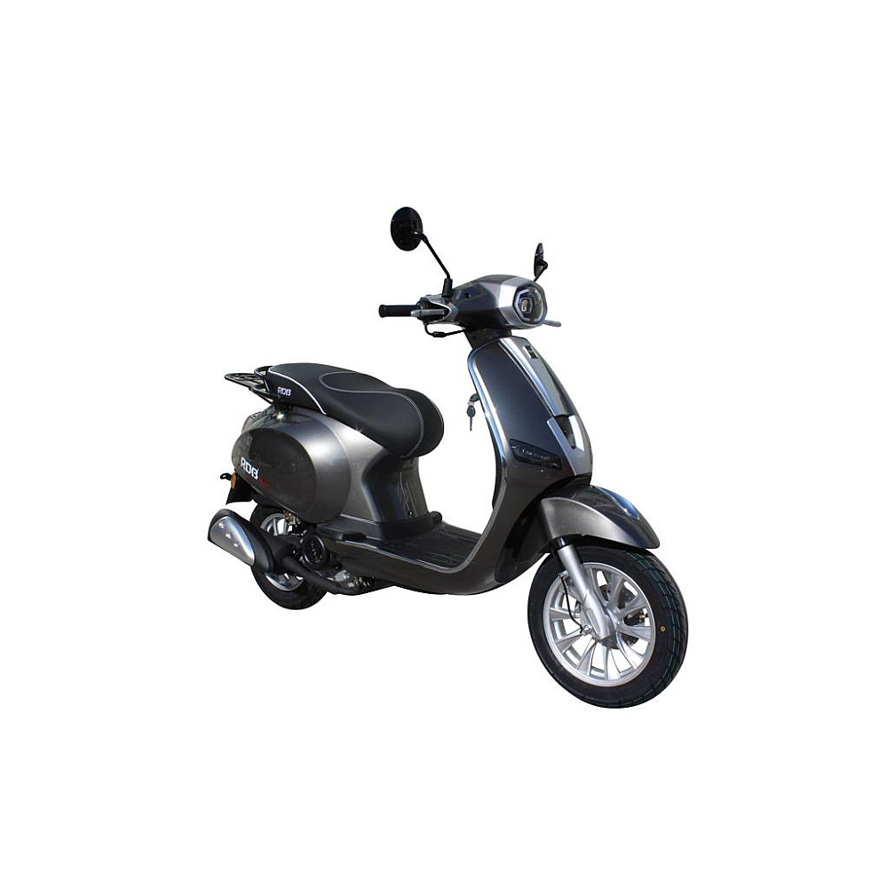 Scuter Benzina Milan 3 Scuter Benzina Milan 3